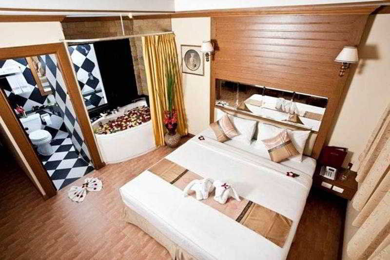فندق بانكوك ريزدنس Patong المظهر الخارجي الصورة